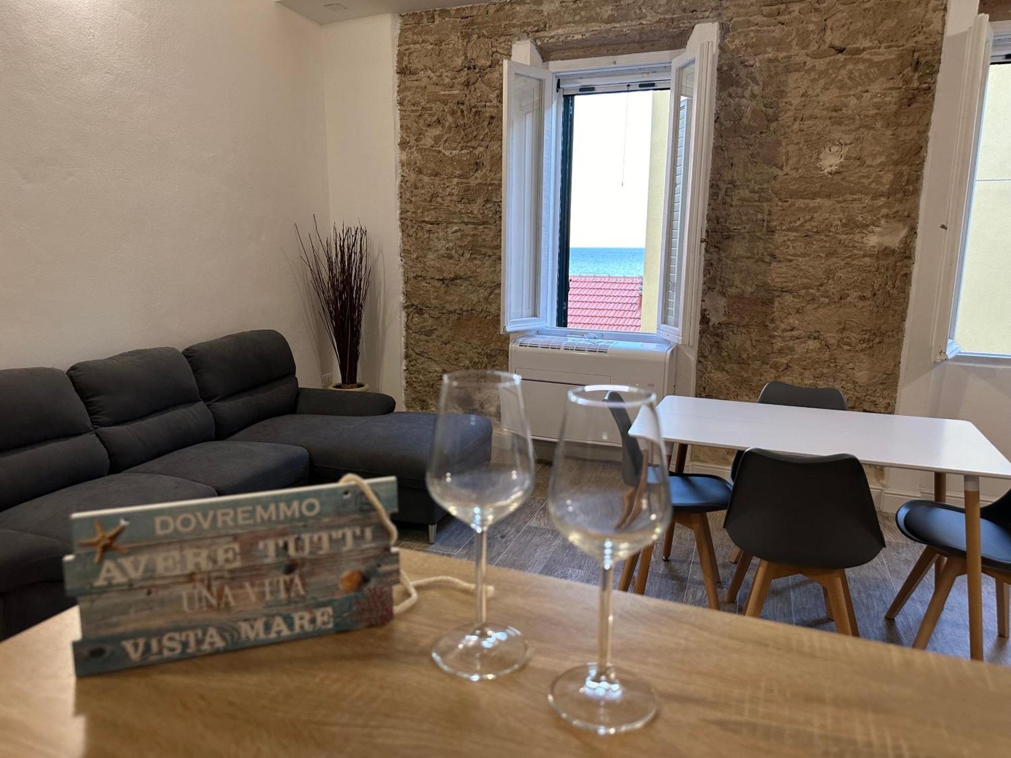 La Dimora Dei Bastioni Apartment Alghero Bagian luar foto